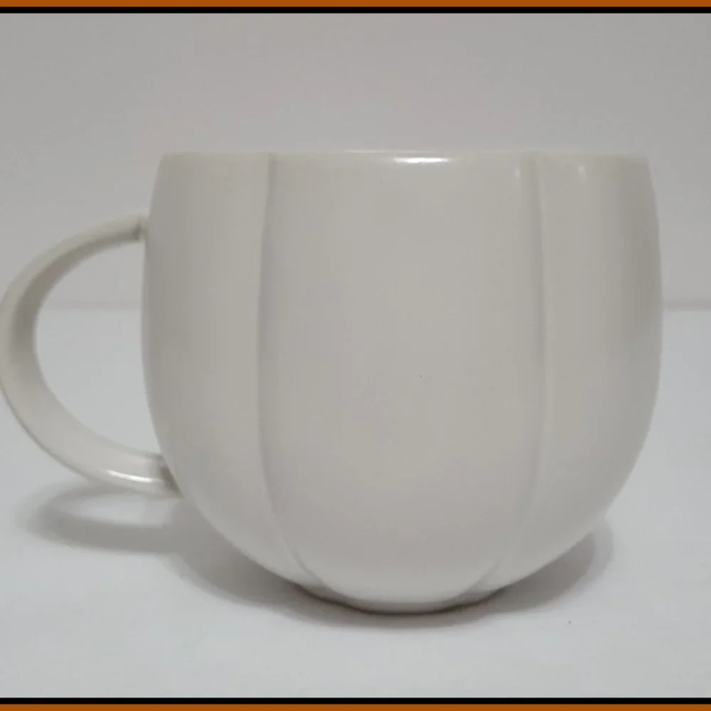 NEW Williams Sonoma PEANUTS Halloween Snoopy Mug 15 OZ Stoneware